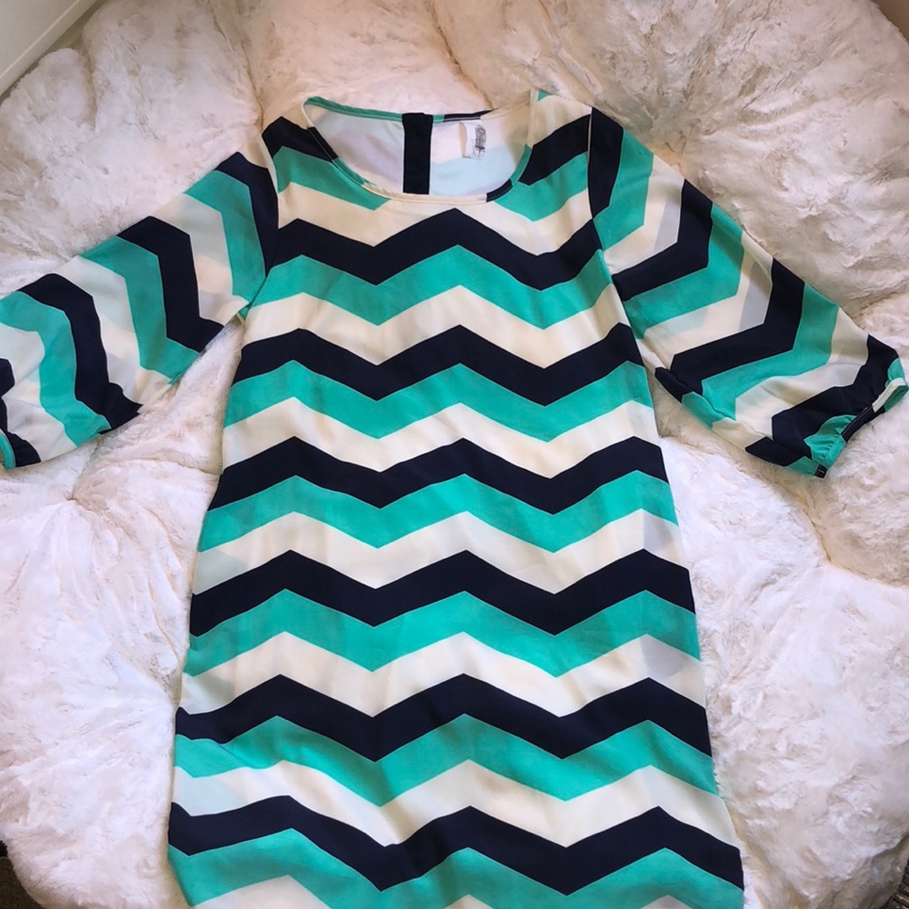 👗Chevron Shift Dress NWOT